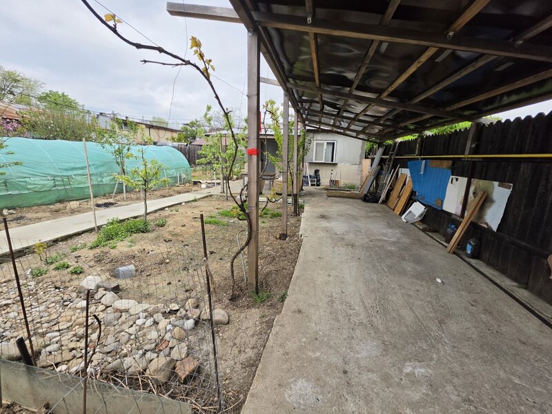 Petricani, strada Steaua Rosie, Lacul Plumbuita, 600 mp, toate utilitatile.